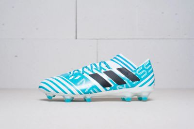 Лот: 11617766. Фото: 1. Футбольная обувь Adidas Nemeziz... Кеды, кроссовки, слипоны