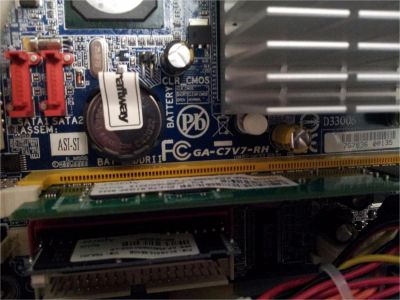 Лот: 9145661. Фото: 1. GA-C7V7-RH + оперативка 256 mb... Материнские платы