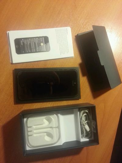 Лот: 4274986. Фото: 1. IPhone 5 Оригинал (читаем описание... Смартфоны
