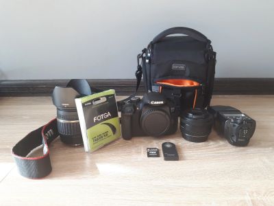 Лот: 16347496. Фото: 1. Фотоаппарат Canon EOS 650d, объективы... Цифровые зеркальные