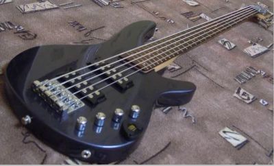 Лот: 3202425. Фото: 1. БАС Ibanez SRX305. Гитары