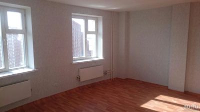 Лот: 9924047. Фото: 1. Сдам 1 ком. кв. Соколовская 76... Квартиры, студии