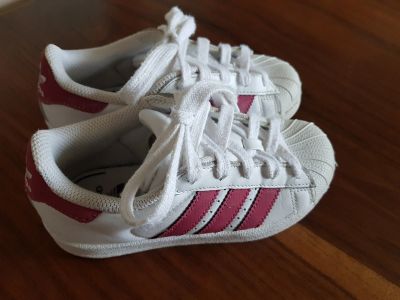 Лот: 15959488. Фото: 1. Кроссовки детские Adidas superstar... Кеды, кроссовки