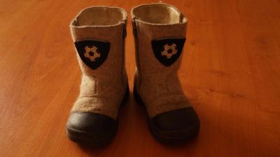 Лот: 8274661. Фото: 1. Валенки Филипок, размер 27. Валенки, угги, унты
