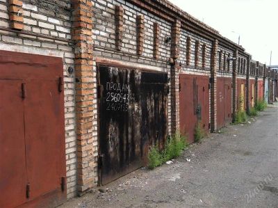 Лот: 1613316. Фото: 1. Гараж капитальный в центре, срочно... Гаражи, парковочные места