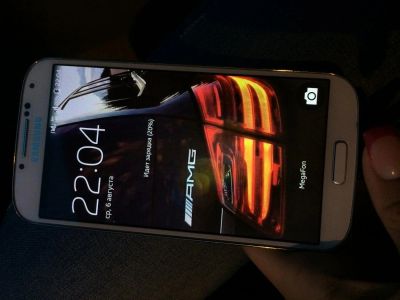 Лот: 4366165. Фото: 1. Samsung Galaxy S4 LTE, на гарантии... Смартфоны