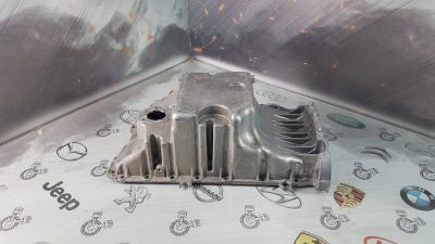 Лот: 23584164. Фото: 1. Поддон Volkswagen Touareg CMTA... Двигатель и элементы двигателя