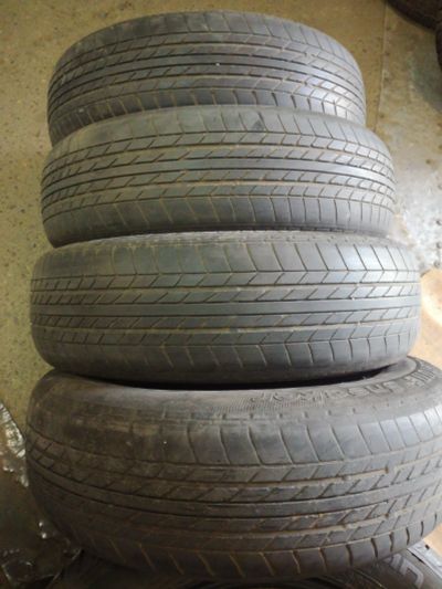 Лот: 11769810. Фото: 1. Комплект шин Bridgestone 175-70... Шины