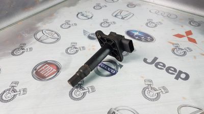 Лот: 24315326. Фото: 1. Катушка зажигания Audi TT AJQ... Электрооборудование