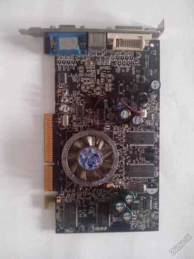 Лот: 5624447. Фото: 1. Radeon 9600 XT. Видеокарты