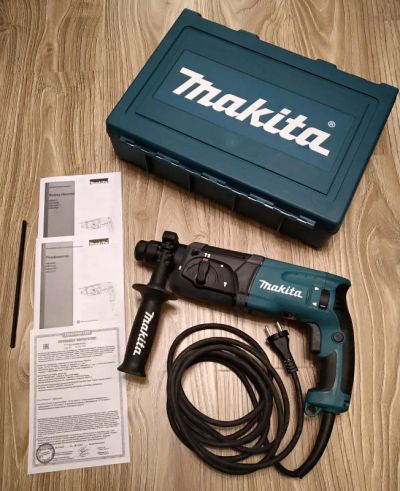 Лот: 19937936. Фото: 1. Перфоратор Makita HR2470. Электроинструмент