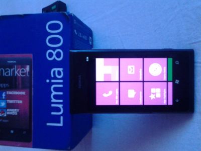 Лот: 6042953. Фото: 1. NOKIA Lumia 800. Смартфоны