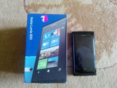 Лот: 3315365. Фото: 1. Nokia Lumia 800. Смартфоны