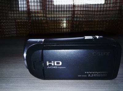 Лот: 19216563. Фото: 1. Видеокамера Sony HDR-CX-405. Аккумуляторы, зарядные