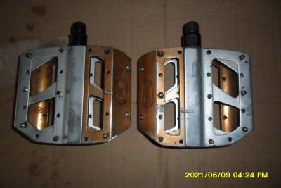 Лот: 17755037. Фото: 1. Педали Crank Brother 50/50(сменные... Другое (велоспорт)