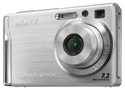 Лот: 7939804. Фото: 1. Продам фотоаппарат Sony Cyber-shot... Цифровые компактные