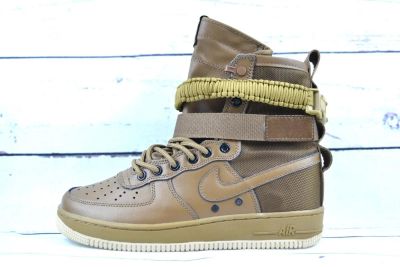 Лот: 11224332. Фото: 1. Кроссовки Nike SF Air Force brown... Кеды, кроссовки, слипоны