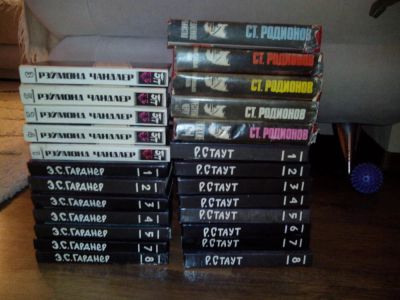 Лот: 10984353. Фото: 1. Продам книги (собрания Чандлер... Художественная
