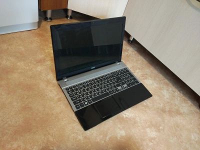 Лот: 10014330. Фото: 1. Игровой ноутбук ACER V3-551G... Ноутбуки