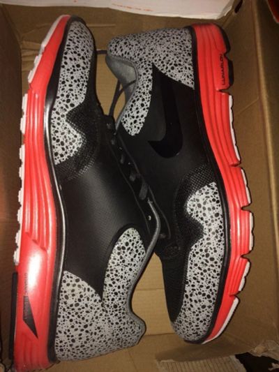 Лот: 6277396. Фото: 1. Кроссовки Nike Lunarlon. Кеды, кроссовки, слипоны
