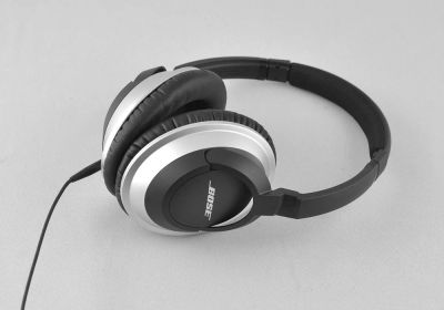 Лот: 4326374. Фото: 1. Наушники BOSE AE2i для Apple... Красноярск