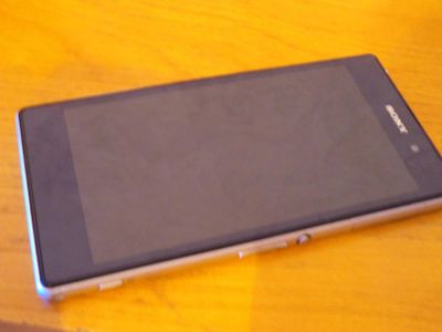 Лот: 7272762. Фото: 1. Sony xperia Z1 черный.Обмена нет... Смартфоны