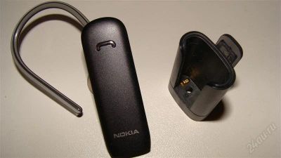 Лот: 1750424. Фото: 1. Bluetooth гарнитура Nokia BH-217. Другое (смартфоны, связь, навигация)