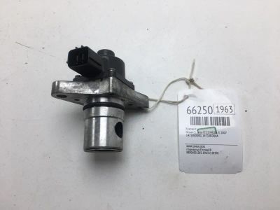 Лот: 20404428. Фото: 1. Клапан EGR Nissan Serena 2007... Двигатель и элементы двигателя