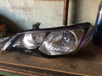 Лот: 7128934. Фото: 1. Фара фары Honda Civic 4d. Оптика и освещение