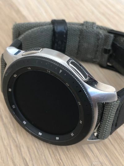 Лот: 15860551. Фото: 1. смарт часы Samsung Galaxy Watch... Смарт-часы, фитнес-браслеты, аксессуары