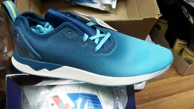 Лот: 7836444. Фото: 1. Кроссовки adidas zx flux originals. Кеды, кроссовки, слипоны