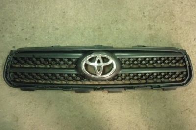 Лот: 9658703. Фото: 1. Решетка радиатора Toyota Rav4... Кузов