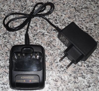 Лот: 25549003. Фото: 1. Зарядный стакан Kenwood TK-150... Аксессуары, запчасти