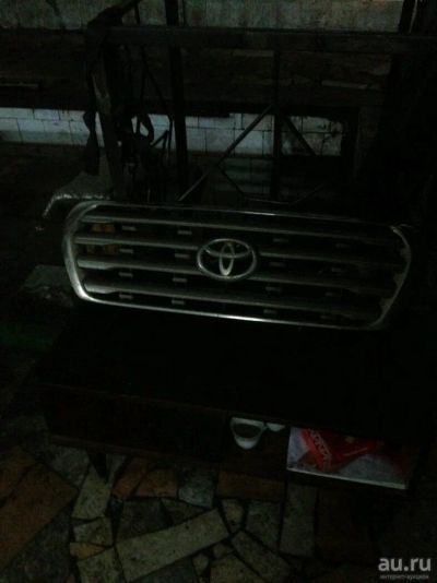 Лот: 10186970. Фото: 1. Решетка радиатора Toyota LandCruiser200. Кузов
