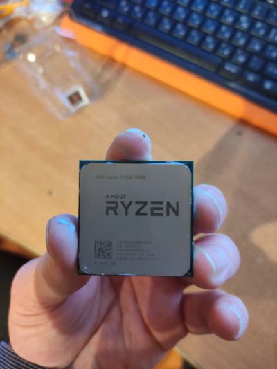 Лот: 18414412. Фото: 1. ryzen 7 PRO 1700x. Процессоры