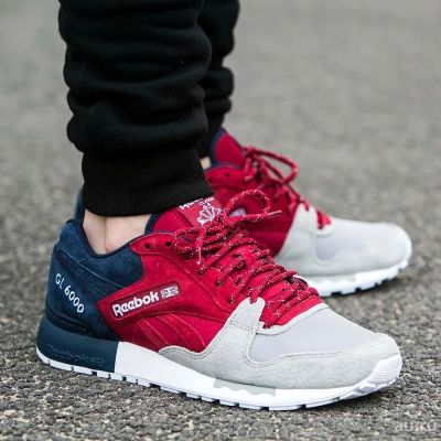 Лот: 12368319. Фото: 1. Кроссовки Reebok GL6000. Кеды, кроссовки, слипоны