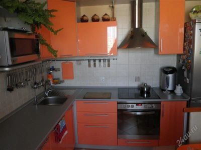 Лот: 909236. Фото: 1. кухня угловая. Кухонные гарнитуры