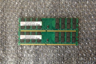 Лот: 19907010. Фото: 1. ОЗУ 2 планки Hynix DDR2 4Gb 800MHz... Оперативная память