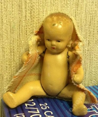 Лот: 5824204. Фото: 1. Пупсик композит керамика 7 см... Куклы