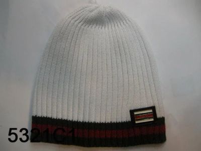 Лот: 4571078. Фото: 1. Шапка Gucci /демисезон/. Головные уборы