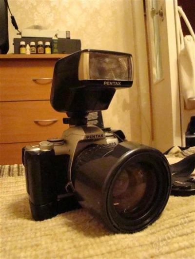 Лот: 1999254. Фото: 1. Pentax обалденный японский фотоаппарат. Плёночные зеркальные