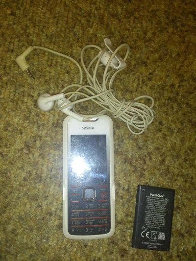 Лот: 3707895. Фото: 1. Продажа Nokia(Нокия). Кнопочные мобильные телефоны