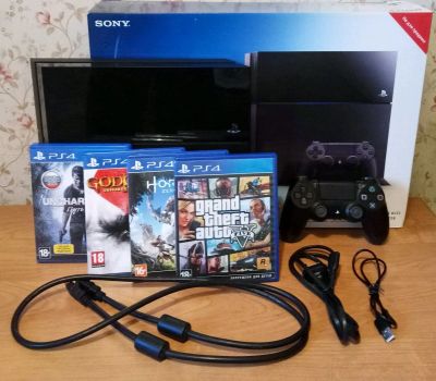 Лот: 14755834. Фото: 1. PlayStation 4 500Gb + Игры. Игровые приставки, консоли