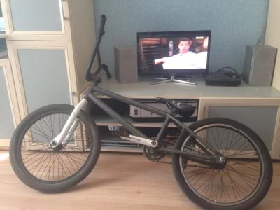 Лот: 4192858. Фото: 1. BMX собраный вручную. ТОРГ! ОБМЕН... Велосипеды