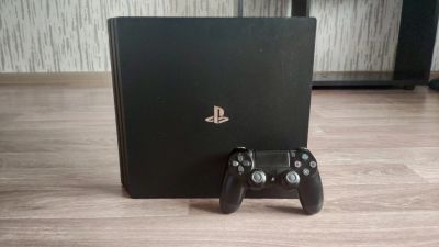 Лот: 16757493. Фото: 1. Playstation 4 PRO. Консоли