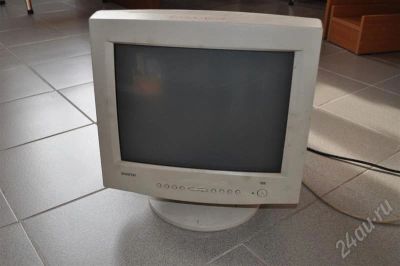 Лот: 445998. Фото: 1. Монитор SAMTRON 55E НЕ рабочий... ЭЛТ-мониторы