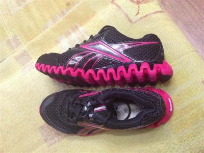 Лот: 2887084. Фото: 1. Кроссовки reebok zignano. Кеды, кроссовки, слипоны