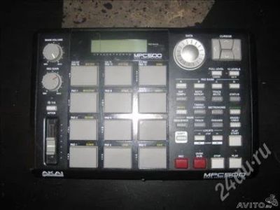 Лот: 3683015. Фото: 1. AKAI MPC500 Сэмплер (Возможен... DJ-оборудование