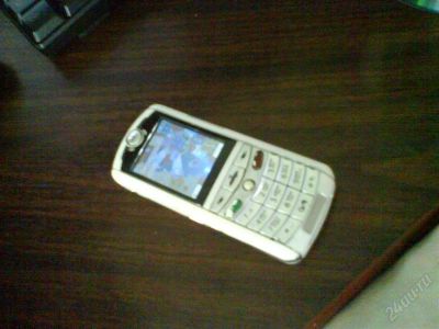 Лот: 2535518. Фото: 1. Motorola e398. Кнопочные мобильные телефоны