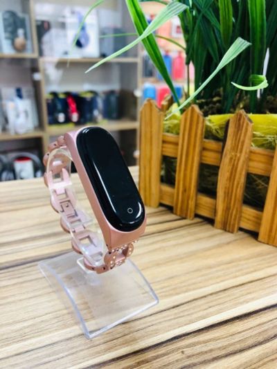 Лот: 15759897. Фото: 1. Ремешок для Mi 4 Lady Band. Ремешки, браслеты